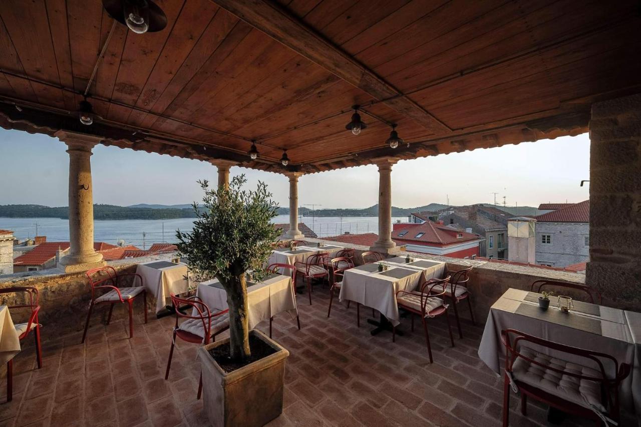 V Apartment Šibenik Екстериор снимка